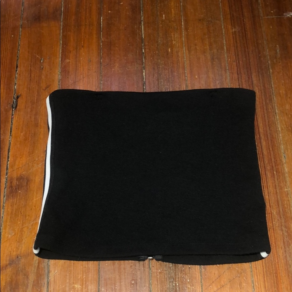 Strapless black crop too with zip up back